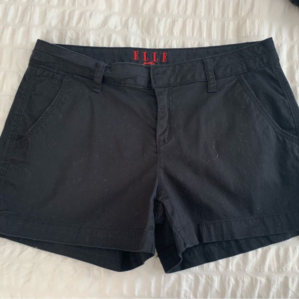 Elle Women's Black Shorts